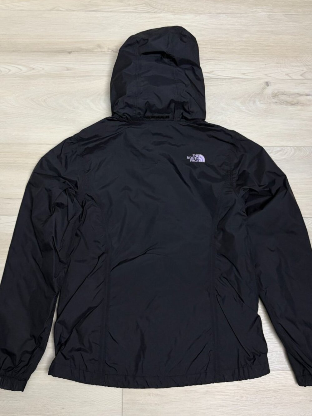 THE NORTH FACE HYVENT Waterproof Light Windbreaker Jacket Womens Medium - Picture 3 of 8